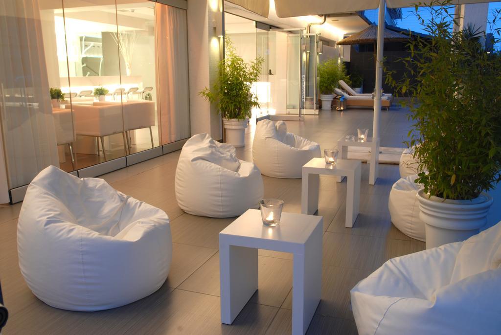 The Silk Hotel Paralía Exterior foto